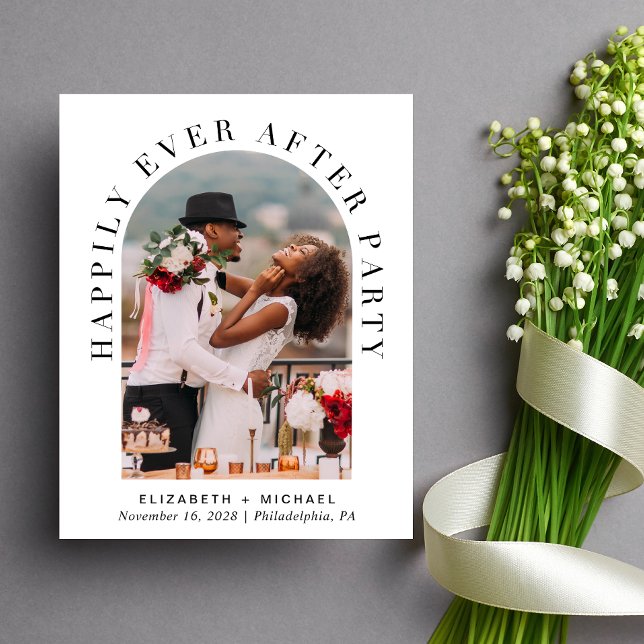 Budget Joyeux Jamais après l'Arc de fête Mariage p (Celebrate your love story with an invitation showcasing your favorite photo in an elegant arch frame)