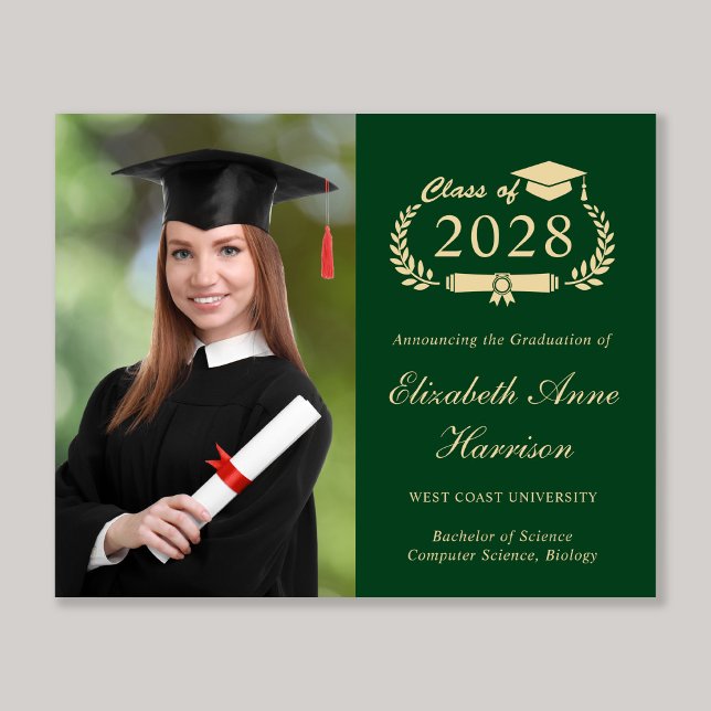 Budget Photo Green College Graduation Faire-part (Our user-friendly template makes it a breeze to upload your photo and personalize your announcement)
