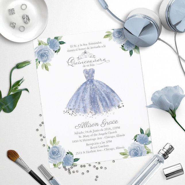 Budget Quinceanera Invitation Espagnol Blue Gown (Créateur téléchargé)