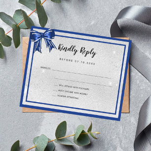 Budget royal bleu élégant arc mariage RSVP