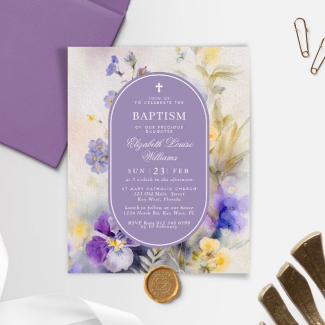 Budget Rustique Purple Floral Baptême Invitation (Créateur téléchargé)