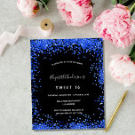 Budget Sweet 16 black royal bleu invitation<br><div class="desc">Une invitation à la fête de 16e anniversaire de Sweet 16, fillette et tendance. Devant : Un arrière - plan noir chic. Décoré avec de la poussière de parties scintillant bleu royal. Personnalisez et ajoutez un nom et des détails du parti. Le nom est écrit avec un script de style...</div>