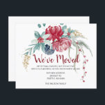 Budget Winter Berries Rustic Moving Carte de vacan<br><div class="desc">Budget Rustic Pine Berries Nous avons déplacé Cartes de Faire-part de vacances avec message personnalisé et design sur le dos</div>