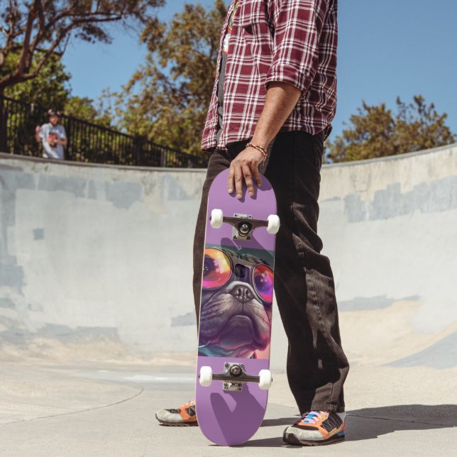 BULL CHIEN FUNNY SKATEBOARD (Extérieur 2)
