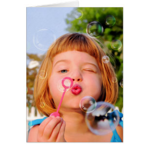 Bulles de soufflement de fille