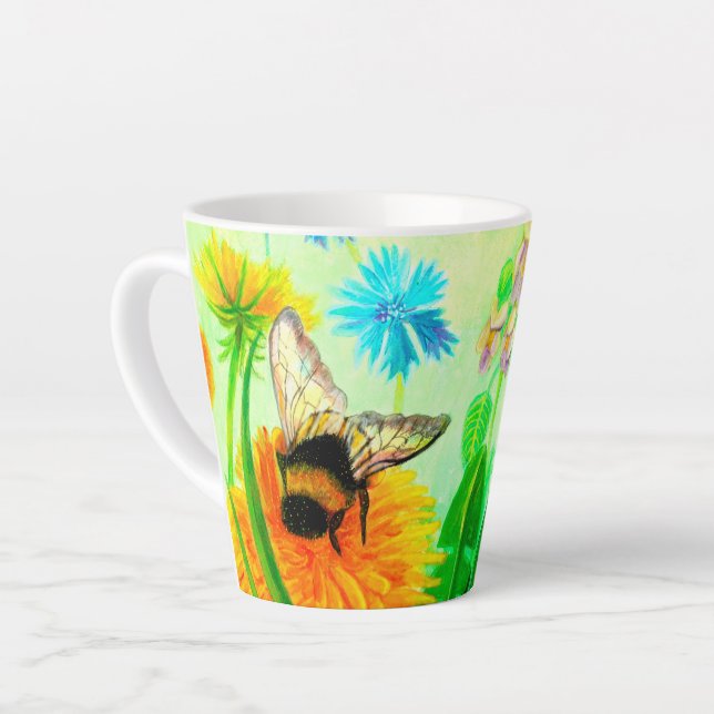 Bumblebee sur le pandelion petite tasse en latte (Angle gauche)