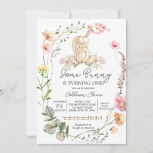 Bunny Invitation d'anniversaire, Un lapin se tourn