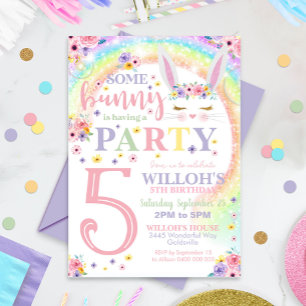 Bunny Invitation Rainbow Bunny Invitation Un lapin