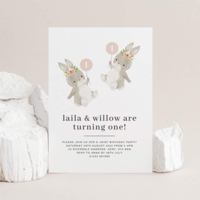 Bunny Twin Girls First Birthday Invitation (Créateur téléchargé)