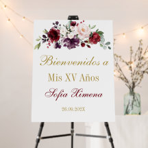 Burgundy et Quinceanera Florale Rose Symbole de bi