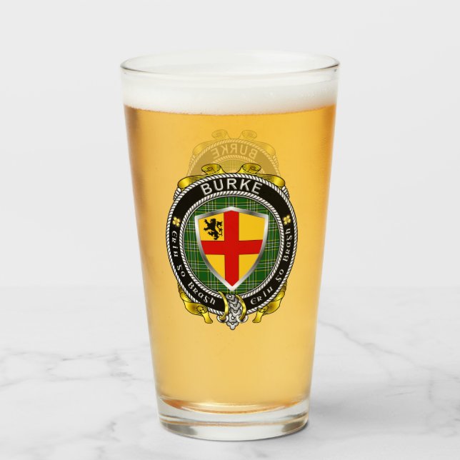 Burke Irlandais bouclier verre de bière (Devant (rempli))