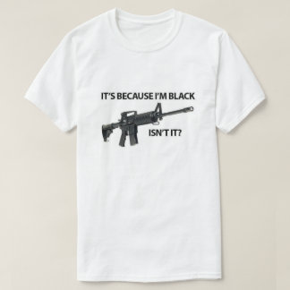 C’est parce que je suis un T-shirt noir