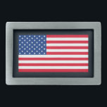Cadeau américain à boucle de ceinture<br><div class="desc">Un drapeau américain traditionnel orne cette boucle de ceinture. Montrez votre style patriotique lorsque vous portez cette boucle de ceinture du drapeau américain. Le design est issu de l'art original.</div>