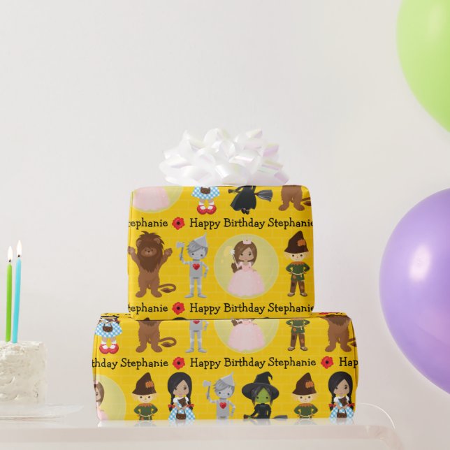 Cadeau Dorothie multiculturelle de papier d'enveloppement (Cadeaux de fête)