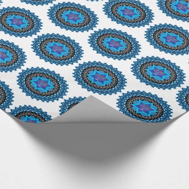 Cadeau Hanoukka heureuse avec papier enveloppant menorah (Coin)
