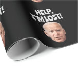 CADEAU JOE BIDEN CONFUSED CHRISTMAS WRAPPER PAPIER<br><div class="desc">JOE BIDEN AIDE ! JE SUIS PERDU ! FUN CADEAU WRAP POUR NOËL OU POUR N'IMPORTE QUELLE OCCASION !</div>