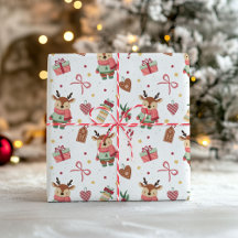 Joli papier d'emballage de Noël avec un bébé cerf