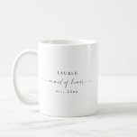 Cadeau Moderne De Fête De Mariage D'Honneur Mug<br><div class="desc">Il s'agit d'une femme de chambre d'honneur minimaliste moderne, dotée d'un design élégant et intemporel. Modifiez la plupart du texte et toutes les couleurs pour rendre ce mug minimal de demoiselle d'honneur adapté à vos besoins d'événement et à votre style personnel. Il suffit de sélectionner "modifier à l'aide de l'outil...</div>