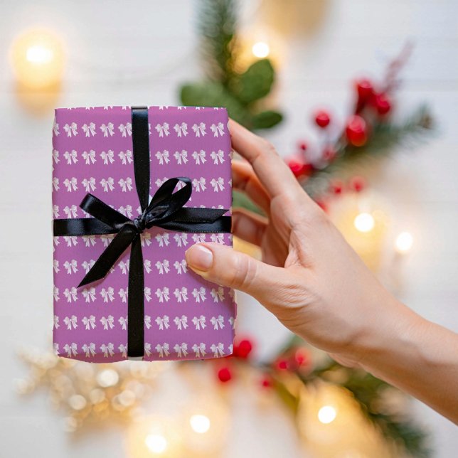 Cadeau Papier d'emballage à ruban violet  (Créateur téléchargé)