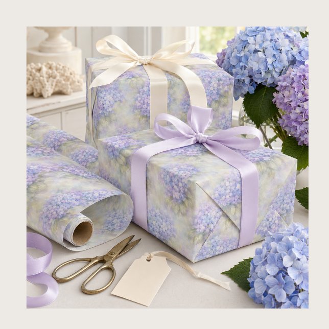 Cadeau Papier d'emballage floral Hydrangea Lilas (Soft lilac hydrangea gift wrap for elegant birthdays, bridal showers and thoughtful floral gifts.)