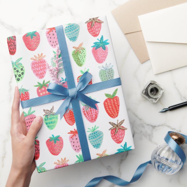 Cadeau Papier d'emballage lustré aux fraises d'anniversai (Cadeaux)