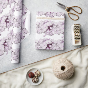 Cadeau Papier d'enveloppement à motifs floraux mauve