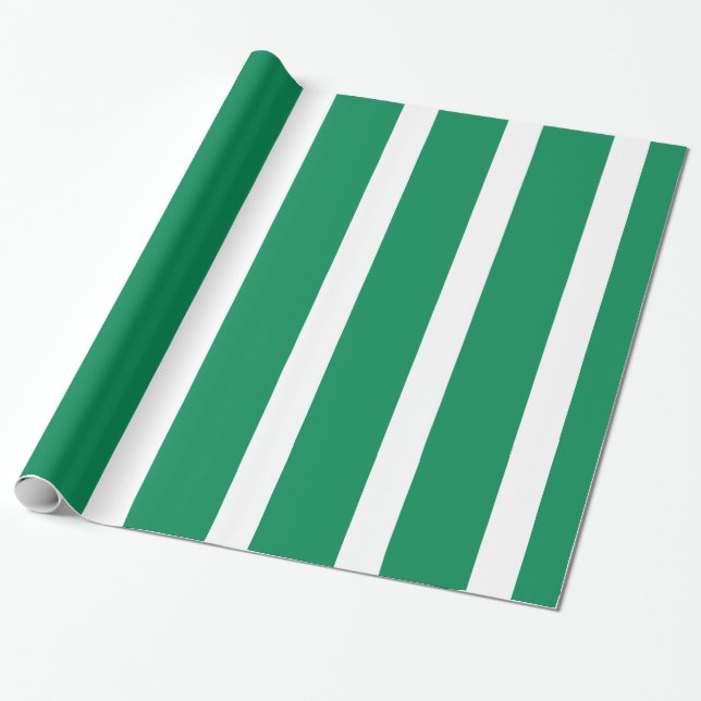 Cadeau Papier enveloppé avec Drapeau du Nigeria (Déroulé)