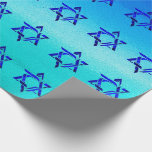 Cadeau Personnaliser HANOUKKA HÉBREW ÉTOILES Papier d'env<br><div class="desc">HAPPY HANOUKKA Style de vacances Papier à envelopper avec symbole Chanukah - Hébreu Magen David / étoiles de David / PERSONNALISÉ enveloppement cadeau personnalisé! Papier d'enveloppement de vacances parfait pour fêter pendant la saison. . Papier d'emballage Hanoukka unique pour vos cadeaux ! Peut être personnalisé avec votre texte, votre photo...</div>