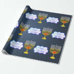 Cadeau Personnaliser HAPPY HANOUKKA * Bleu * Papier d'env<br><div class="desc">HAPPY HANOUKKA Style de vacances Wrapping Papier avec symbole Chanukah - Menorah d'or et texte "Happy Hanoukka". enveloppement cadeau PERSONNALISÉ PERSONNALISÉ! Papier d'enveloppement de vacances parfait pour fêter pendant la saison. . Papier d'emballage Hanoukka unique pour vos cadeaux ! Peut être personnalisé avec votre texte, votre photo ou votre mémoire...</div>