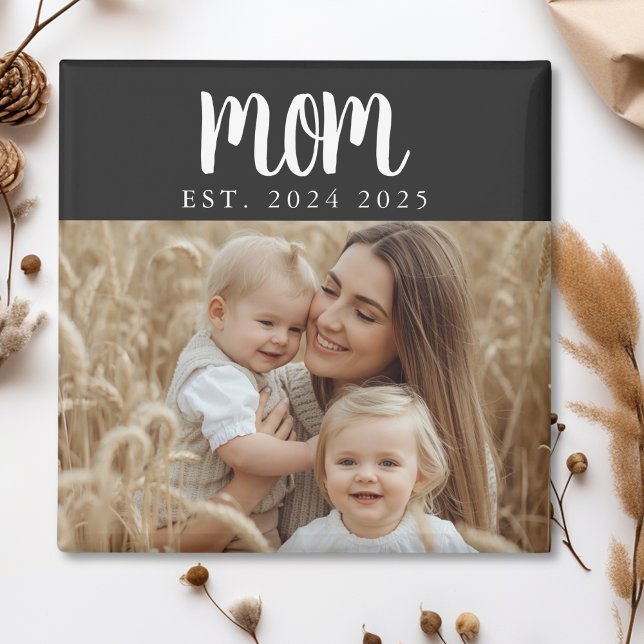 Cadeau Photo Magnet Maman Créée (minimal black and white mom established date magnet with photo and multiple dates stocking stuffer)