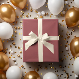 Cadeau Rouleau de papier à enveloppement rouge poussière