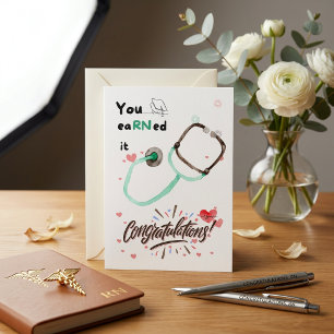 Cadeaux de carte de fin d'études d'infirmière mign