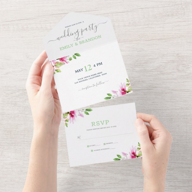 Cadre de fleurs roses tout en une seule invitation (Déchirure)