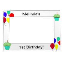 1er anniversaire Cupcakes verts et ballons colorés