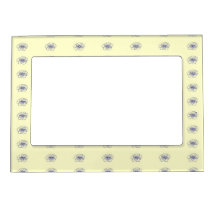 Motif violet sur jaune