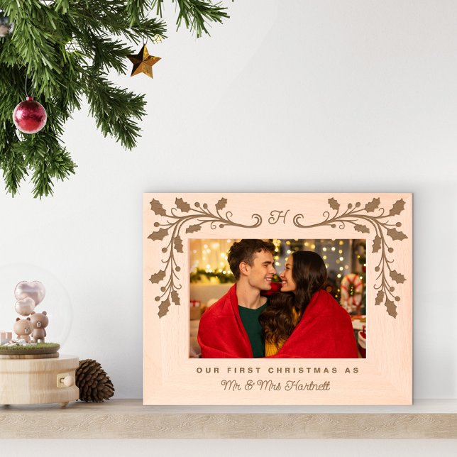 Cadre Monogramme Holly Premier Noël en tant que M. (Créateur téléchargé)