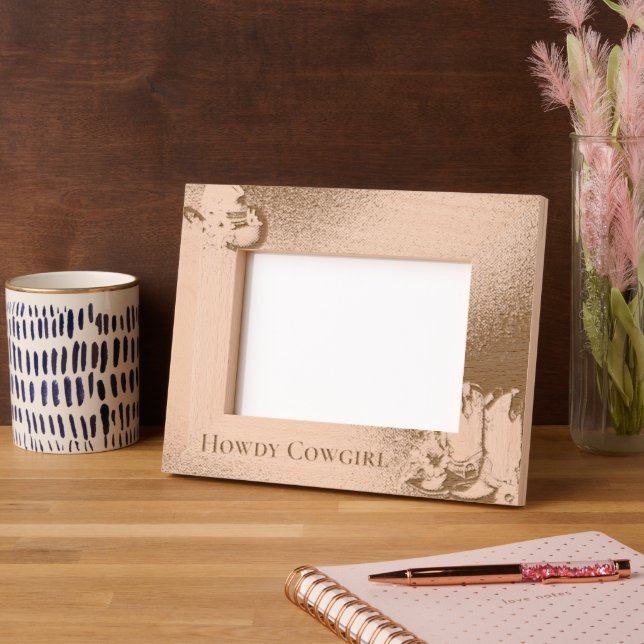 Cadres Gravés Howdy Cowgirl Casquette occidental et bottes (Gauche)