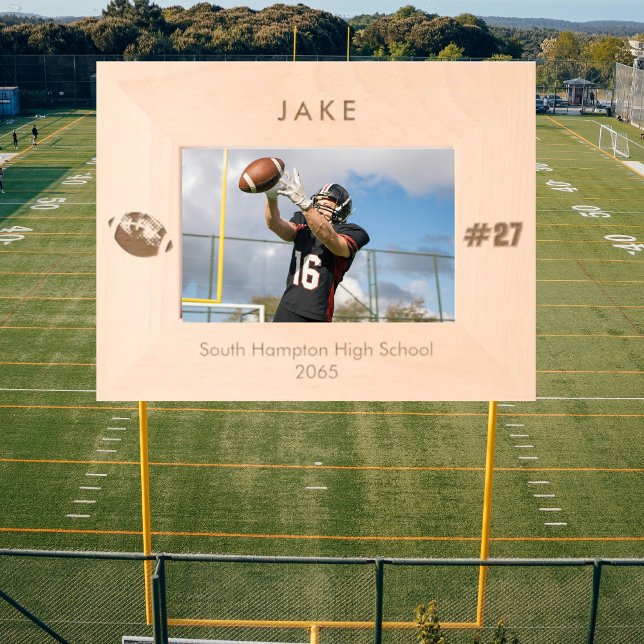 Cadres Gravés Joueur de football personnalisé (Créateur téléchargé)