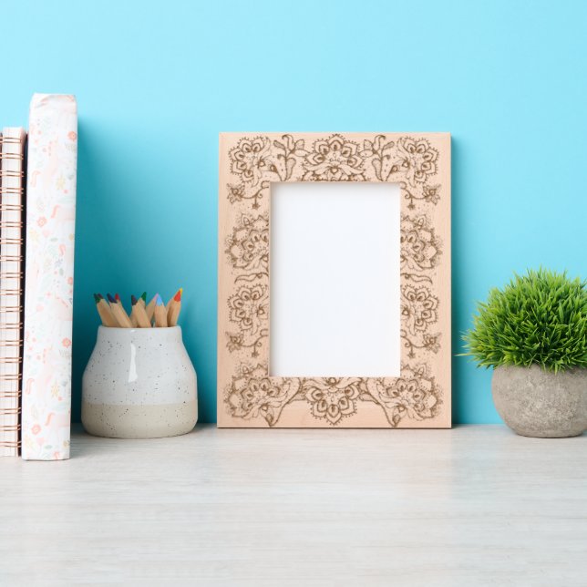 Cadres Gravés Lace Pattern Floral Motif Portrait Size (Recto)