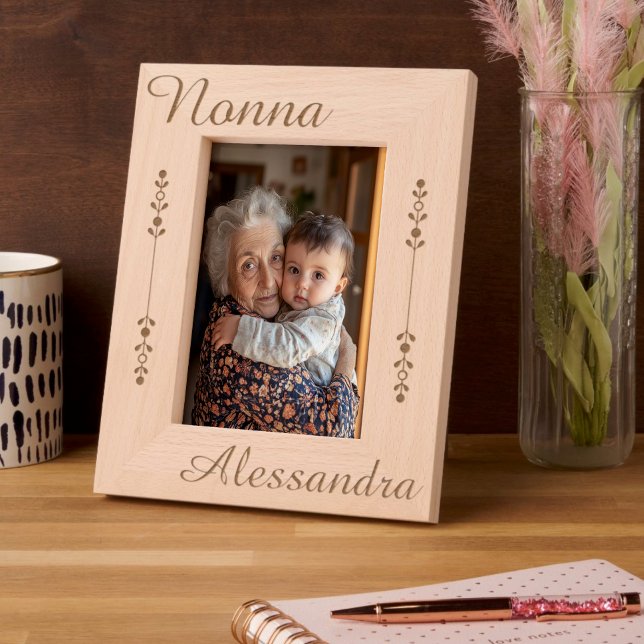 Cadres Gravés Nonna Personnalisé (Nonna (Grandma) Personalized Engraved Wooden Frame - Gift for Italian Grandmother)