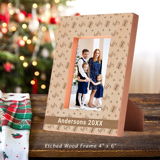 Cadres Gravés Sucres de canne de Noël et cadeaux Nom du Motif 4x (Christmas Candy Canes & Presents Pattern Name 4x6 Etched Frames)