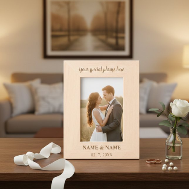 Cadres Gravés The Frame of Us – Personalized Wooden Engagement  (Créateur téléchargé)