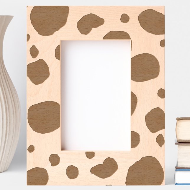 Cadres Gravés Vache amusante Imprimer Motif de points occidentau (Fun modern cow print abstract etched wooden photo frame)