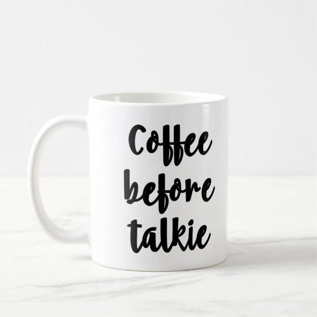 Café avant tasse de film parlant (Gauche)