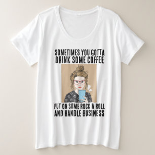 CAFÉ, ROCK N ROLL, AINSI QUE LES T-SHIRTS DE TAILL