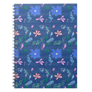 Cahier à reliure spirale pour le printemps