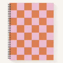 Cahier à spirale à carreaux rose et rouge
