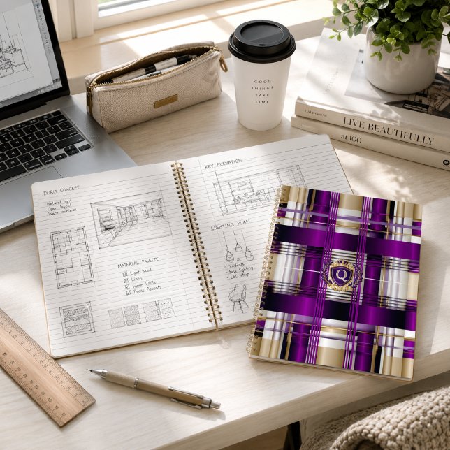 Cahier à spirale à monogramme à carreaux violets (Classic Monogrammed Plaid Purple Notebook )