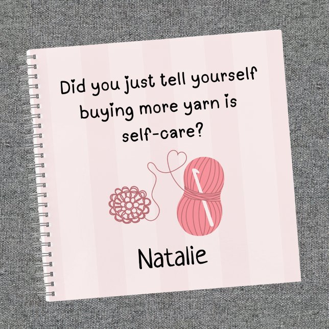 Cahier à spirale « Acheter du fil est un soin pers (Did you just tell yourself buying more yarn is self-care ? spiral notebook)