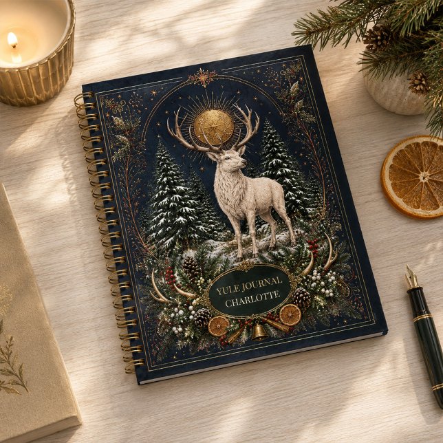 Cahier à spirale personnalisé du cerf de Yule (Personalized Book of Yule Deer Spiral Notebook)